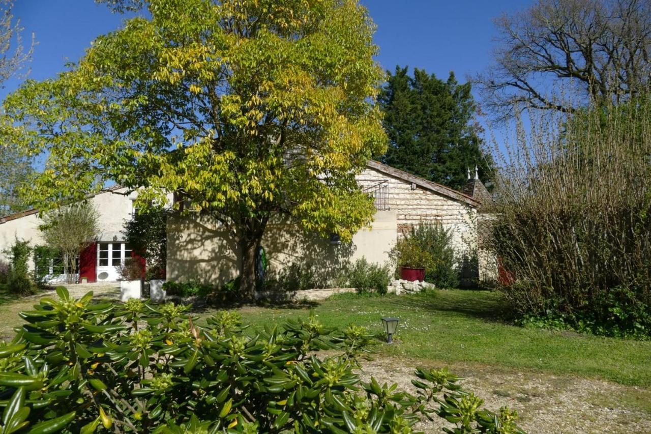 La Carreterie - Maison De Famille{S} Pineuilh Esterno foto