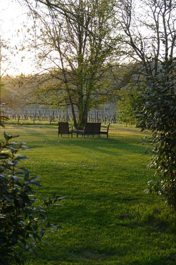 La Carreterie - Maison De Famille{S} Pineuilh Esterno foto