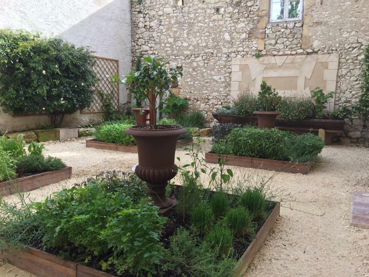 La Carreterie - Maison De Famille{S} Pineuilh Esterno foto